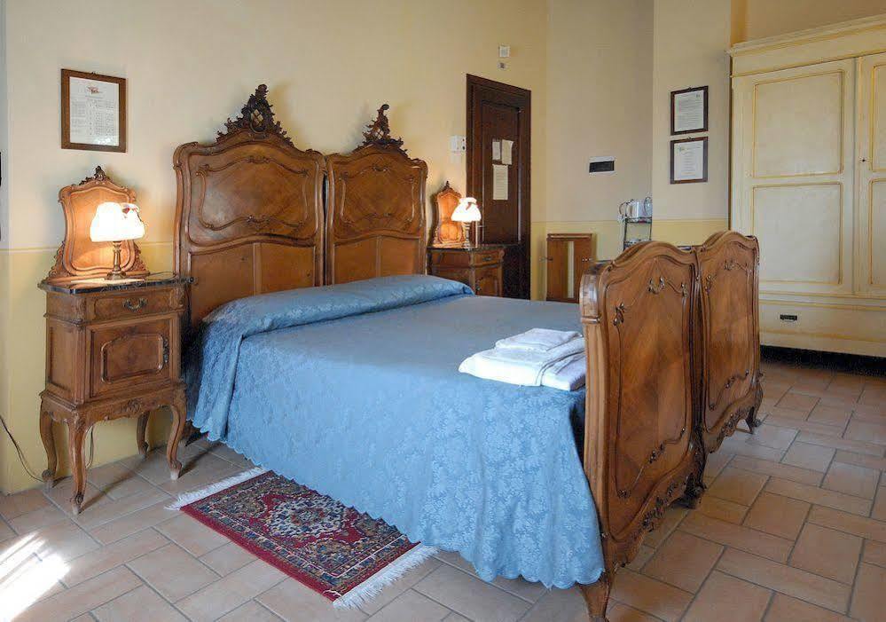 Agriturismo Le Due Torri Torre Quadrano Spello Exteriér fotografie